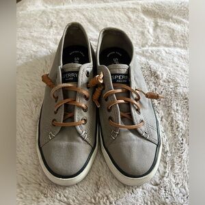 Sperry boat shoes for women